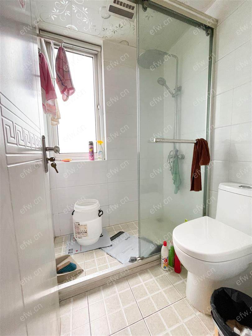 village 经典room房 东边户 全明 精装修！