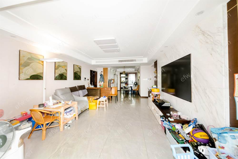 蠡湖一号 4房 全明户型 另送家电