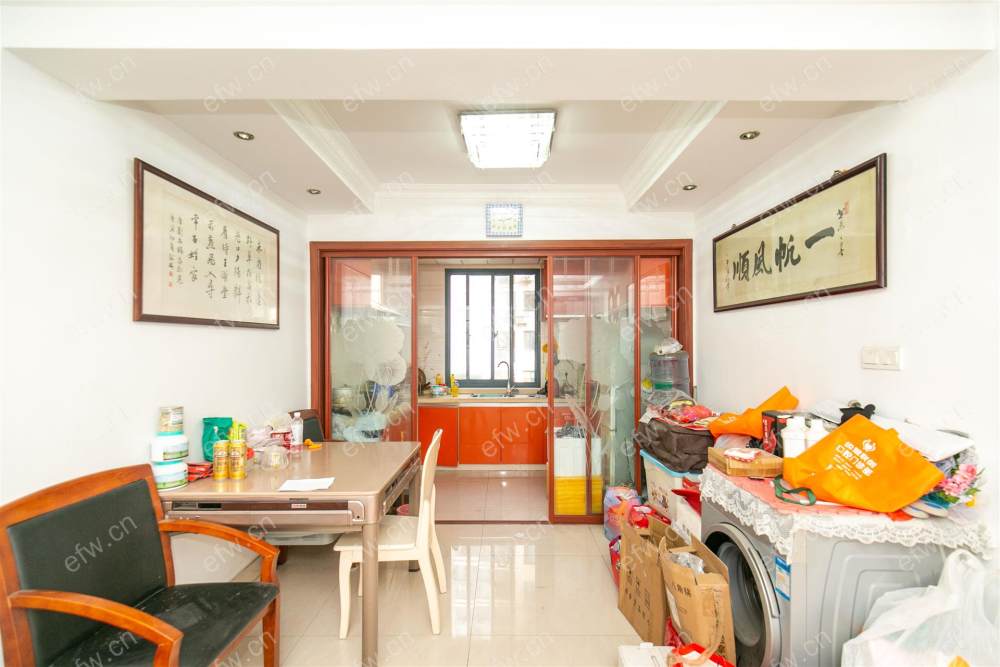 荷叶新村位置好，环境优雅，84平米精装2房