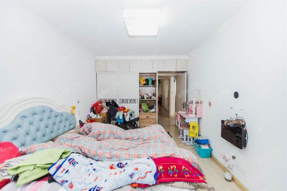 自住精装3房，2楼商品房