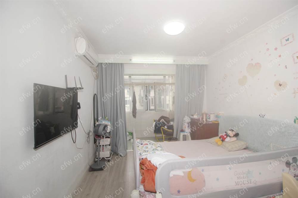 自住精装两室一厅
