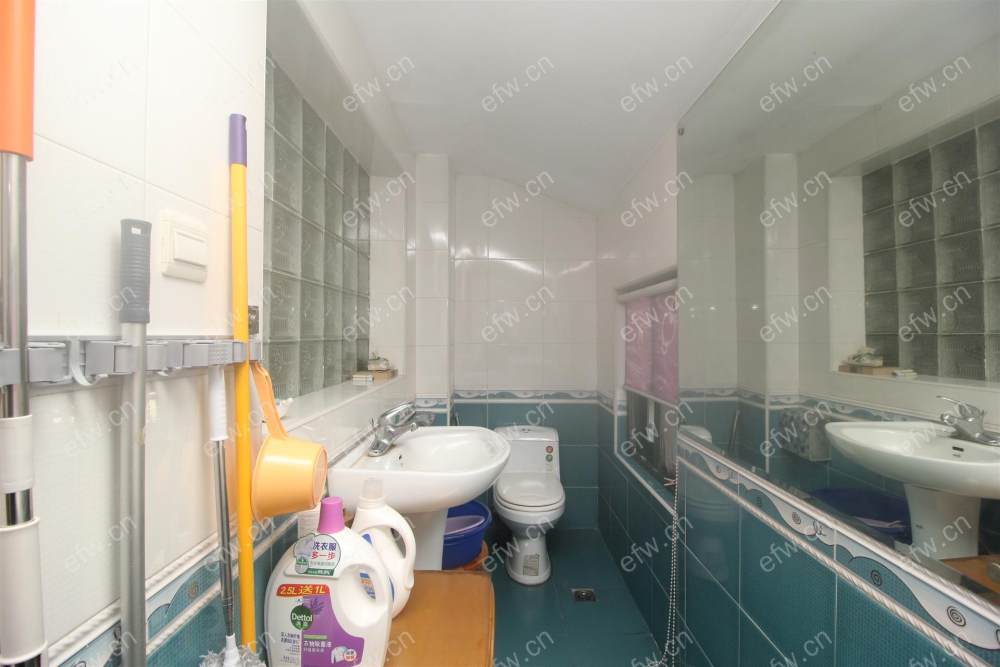 room房豪装拎包即住,village尽享优雅品质,多重阳台+飘窗