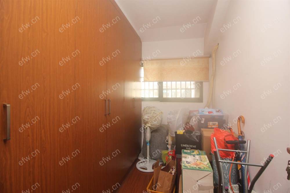 room房豪装拎包即住,village尽享优雅品质,多重阳台+飘窗