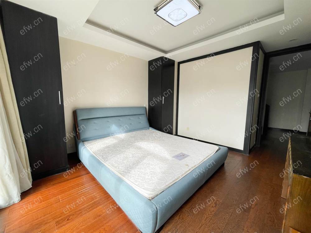 加州复试洋房中式精装叠墅 拎包入住