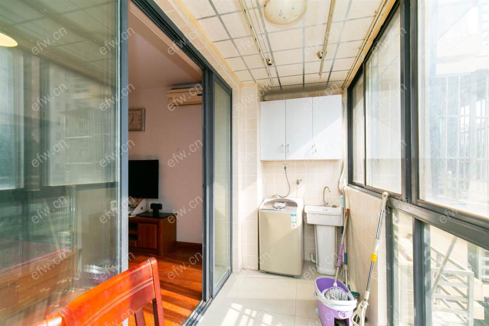 新住友家园2房2厅全装修，商品房无土出。