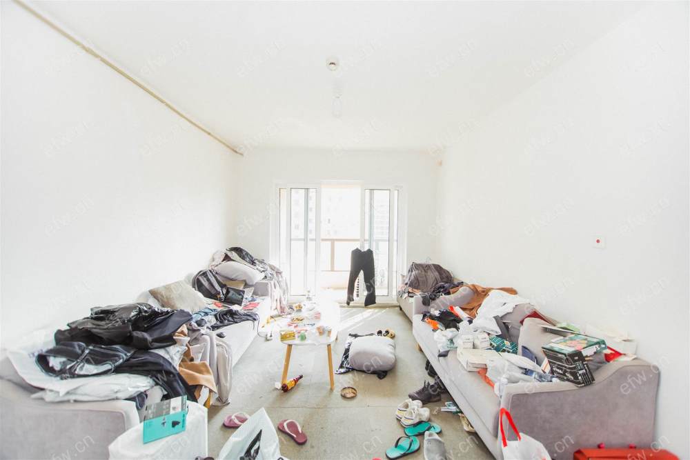 自住精装三室两厅 可用