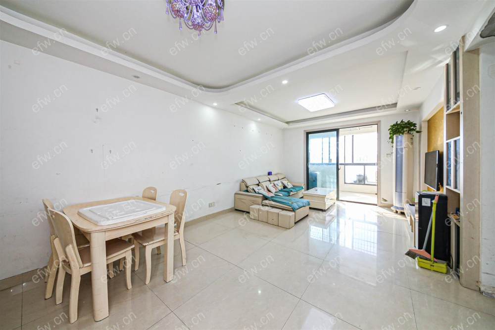 2房豪装拎包即住,明发际新城(水岸雅苑)尽享优雅品质,多重阳台+飘窗