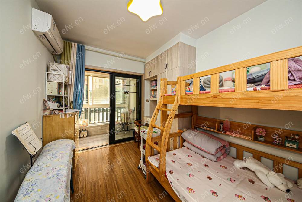 全屋精装自住装修，带地暖