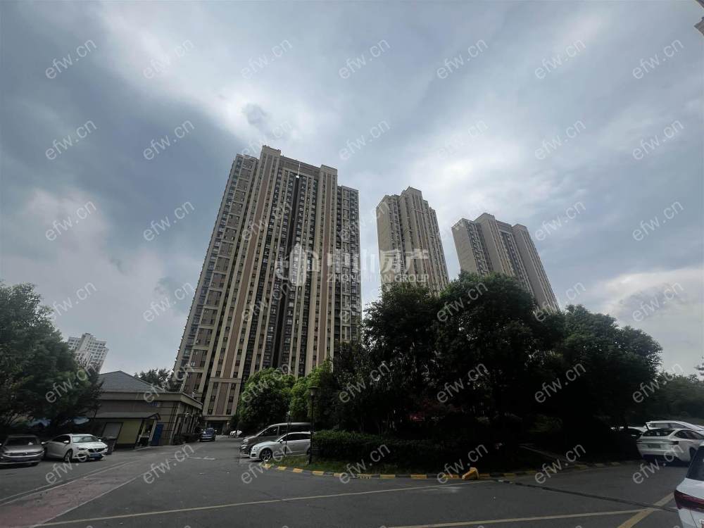 业主急售 东望景苑  双阳台 纯毛坯小2房 中间楼层！