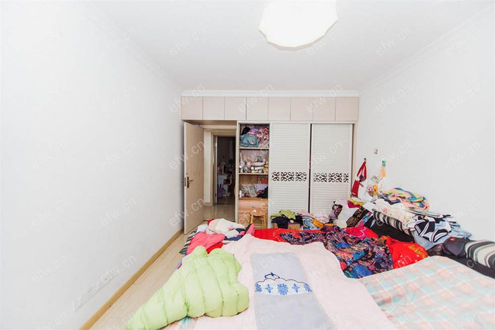 自住精装3房，2楼商品房