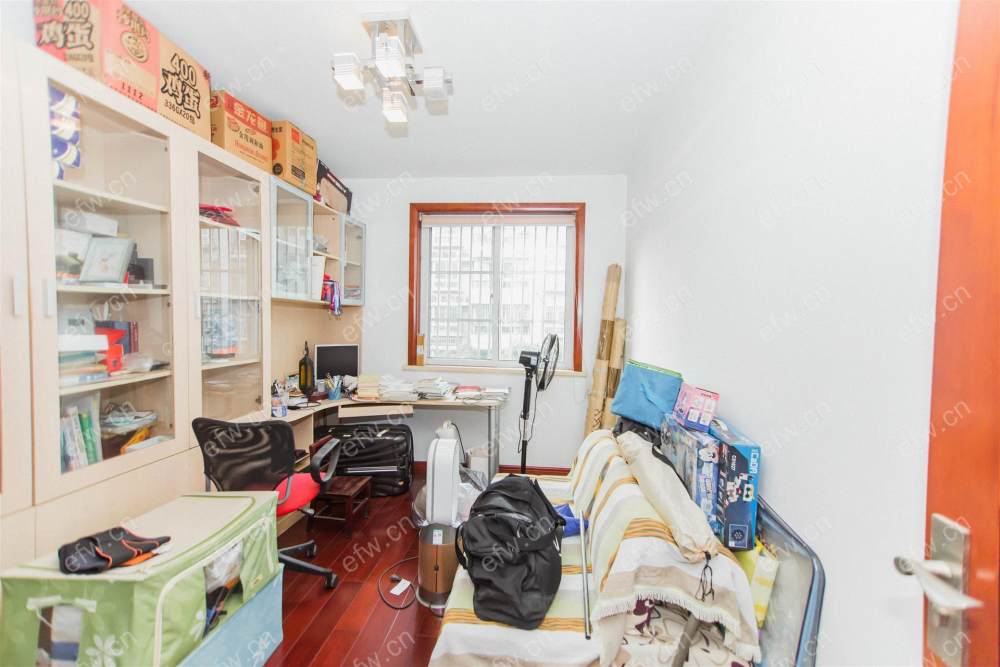 room房豪装拎包即住,village尽享优雅品质,多重阳台+飘窗