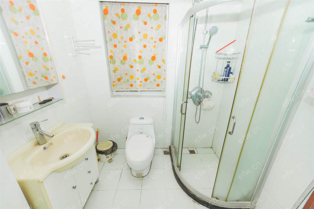 room房豪装拎包即住,village尽享优雅品质,多重阳台+飘窗