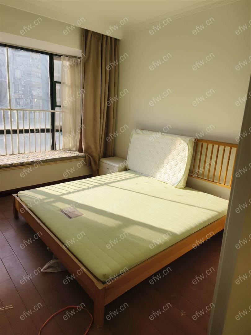 看房提前联系 拎包入住
