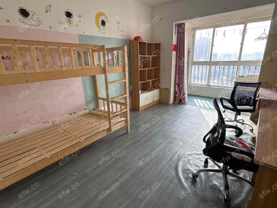 能租一年 二房东 随时看房