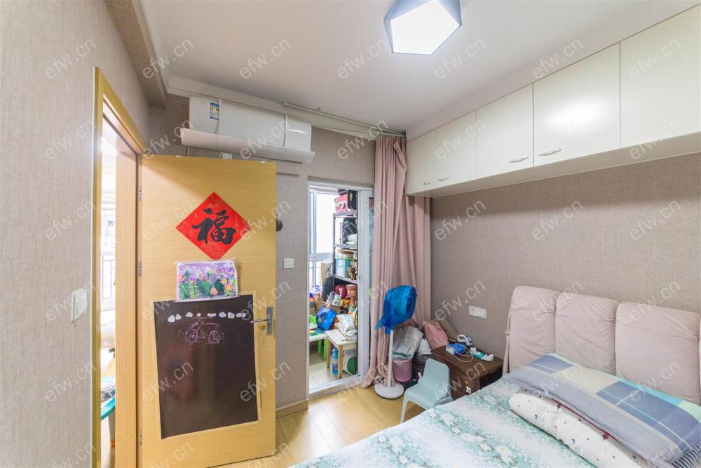 天渝骏园精装2房中上层