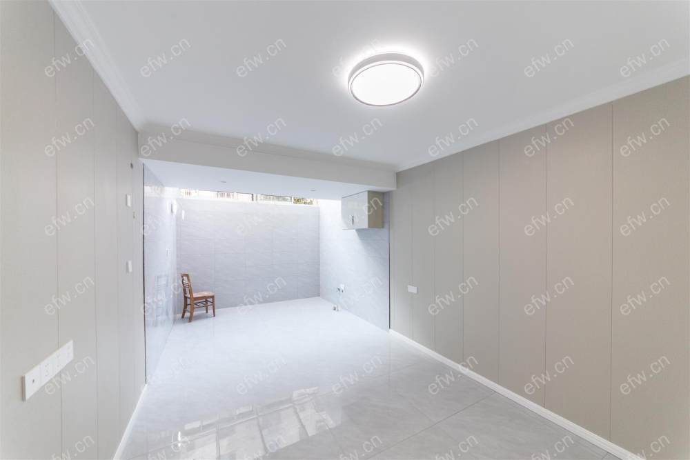 惠龙新村 D区，1楼3个房间，带院子，,