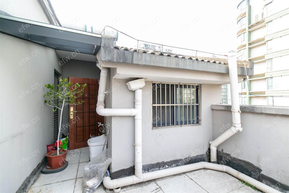 蠡溪苑西 婚装 带阁楼 诚心出售 无土地出让金