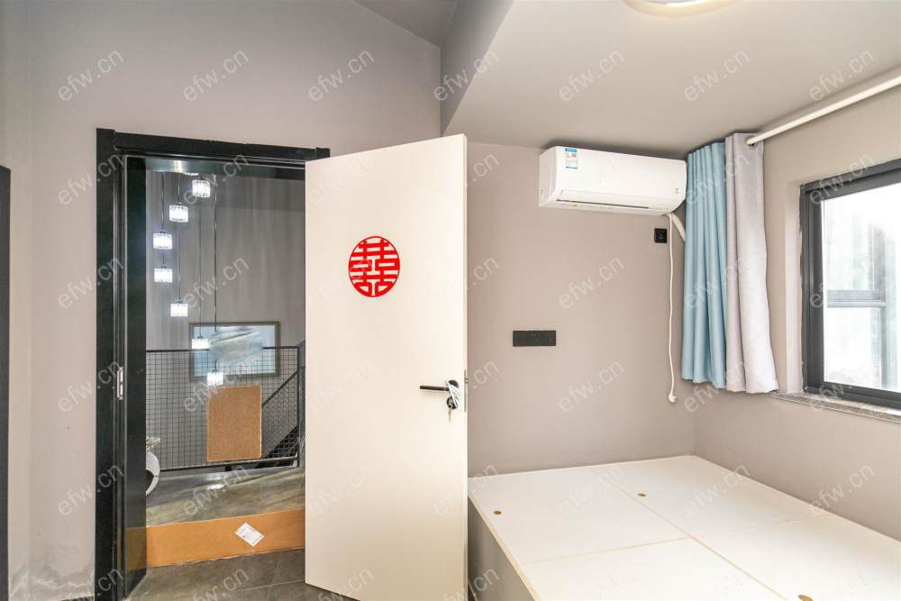 蠡溪苑西 婚装 带阁楼 诚心出售 无土地出让金