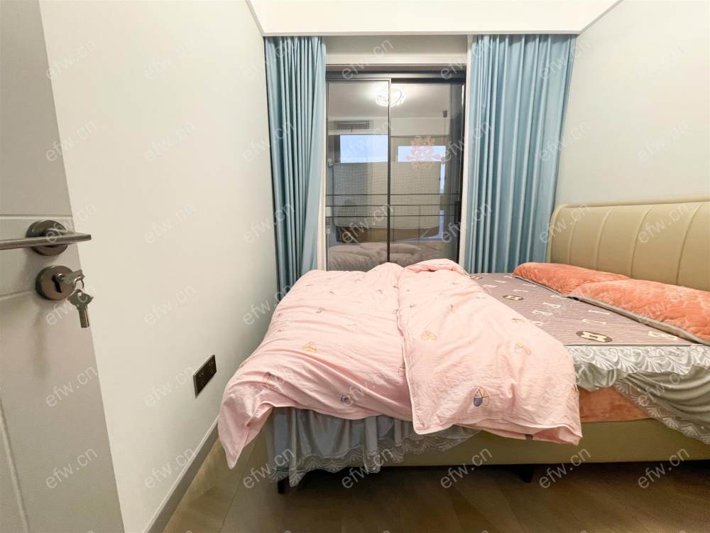 广汇金色华府离梦想很近！实现舒适3房！体验奢华生活！新婚！
