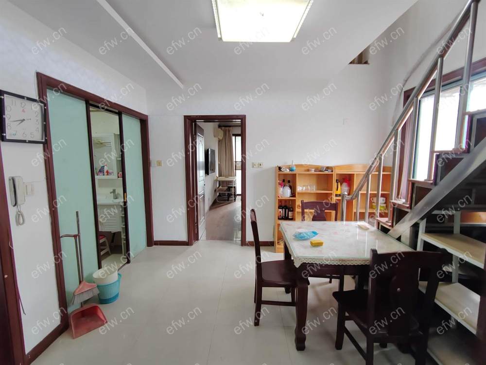 village位置好，环境优雅，area