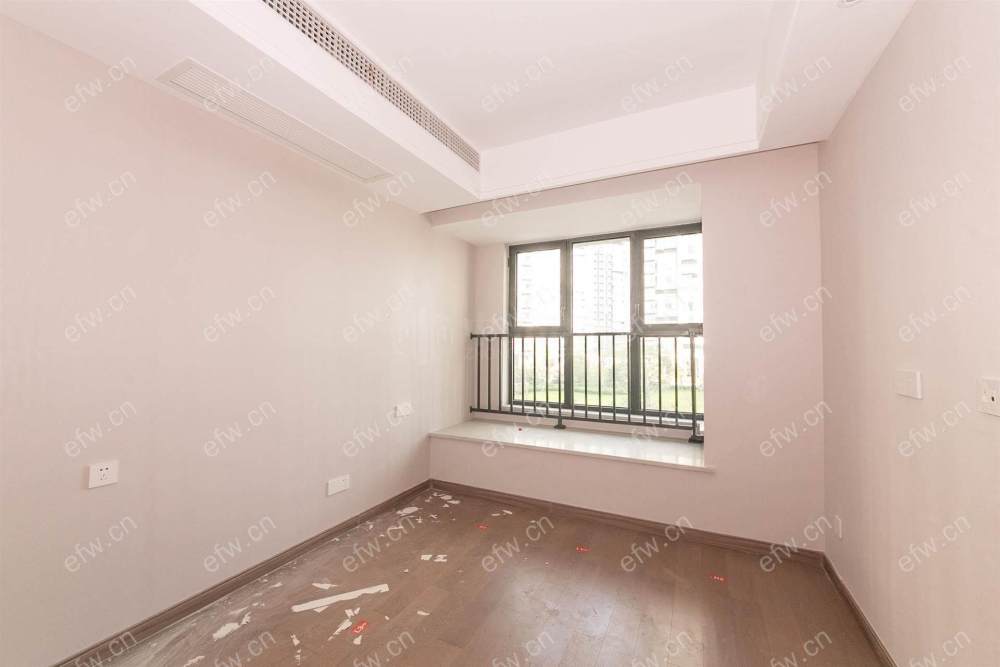 次新房房东诚心出售户型好高品质小区