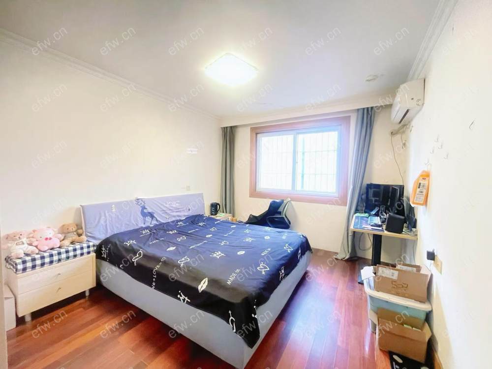 婚装全明东边户，格局工整合理