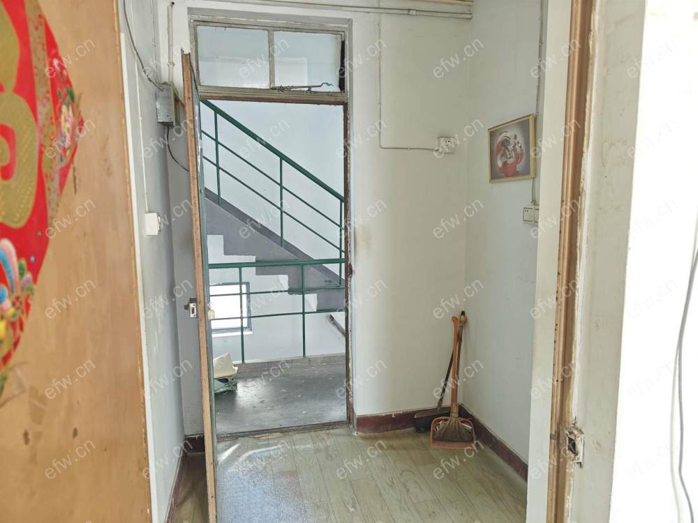 曹张新村 1室0厅