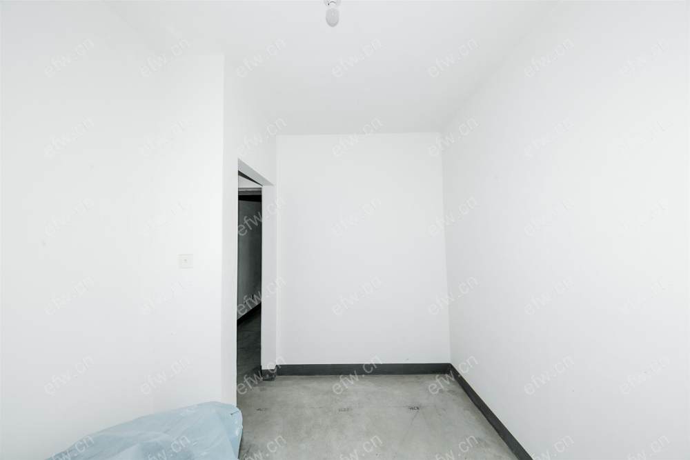 苏宁悦城A区 3室2厅1卫