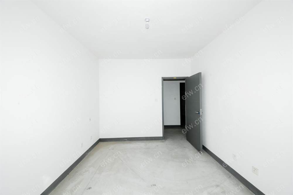 苏宁悦城A区 3室2厅1卫