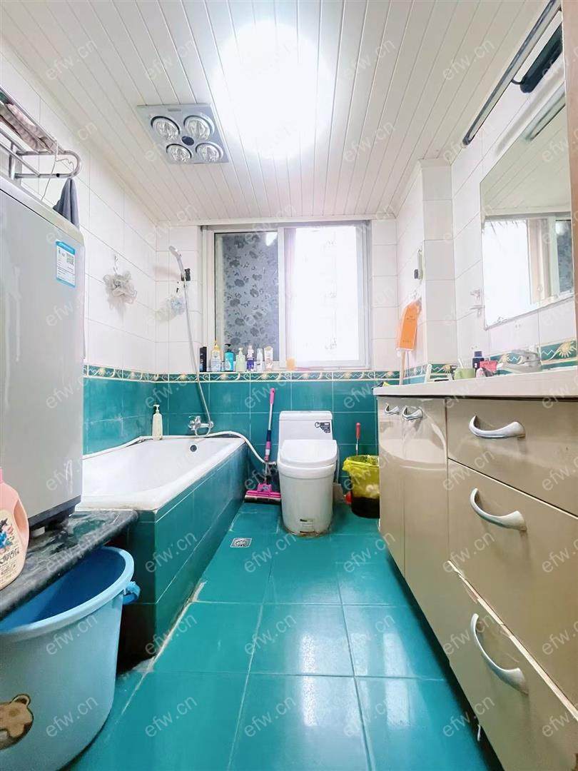 婚装全明东边户，格局工整合理