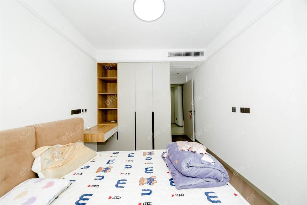 豪装未入住南北大院子叠加别墅