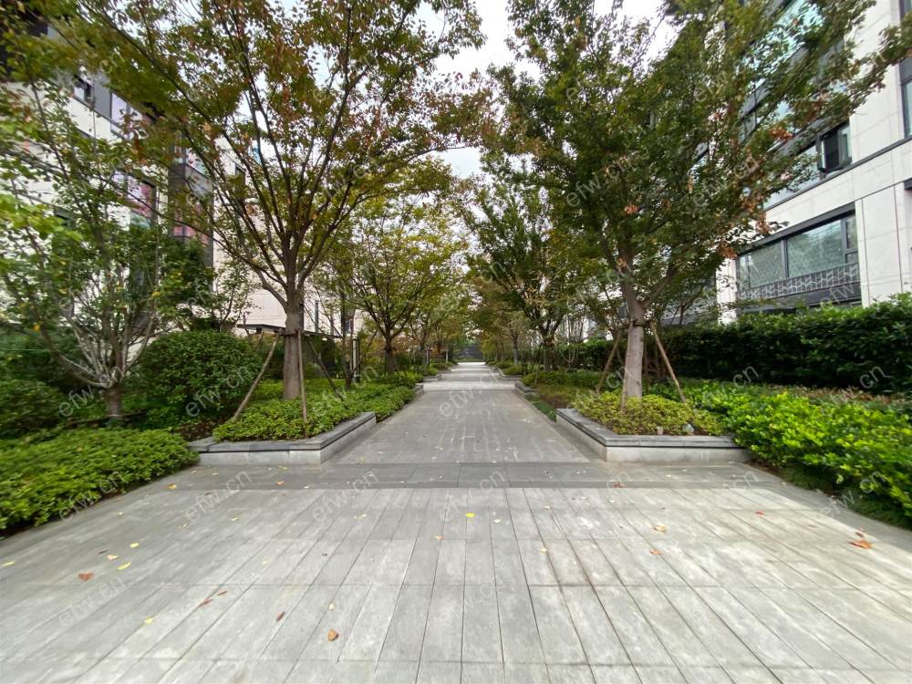 房东诚心出售看中价格可谈