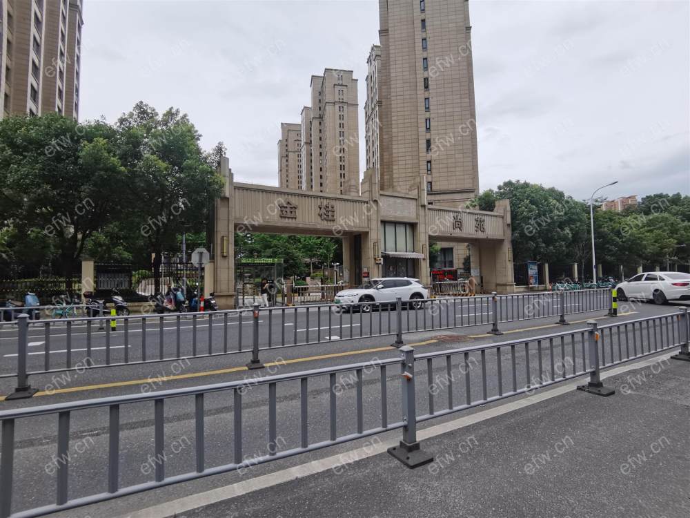 纯毛坯户型好看房方便！！