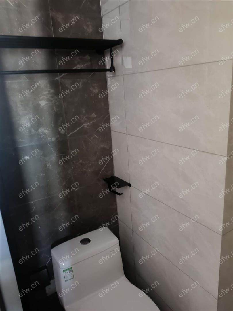 香槟街铂悦府精装1室  随时看房 拎包入住
