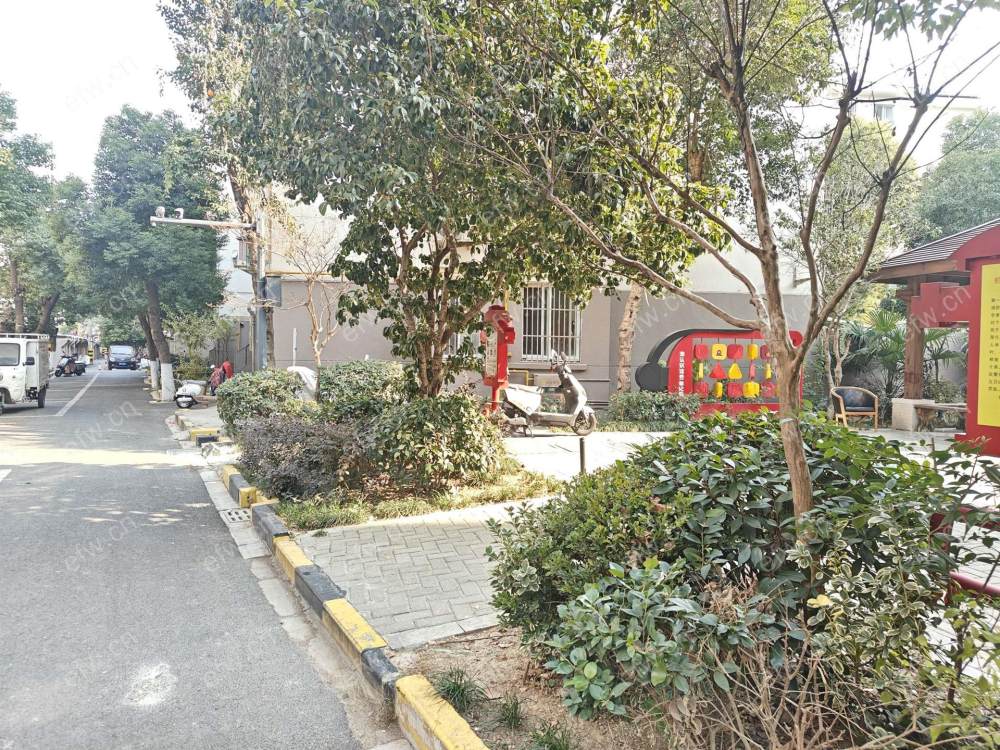 曹张新村 1室0厅