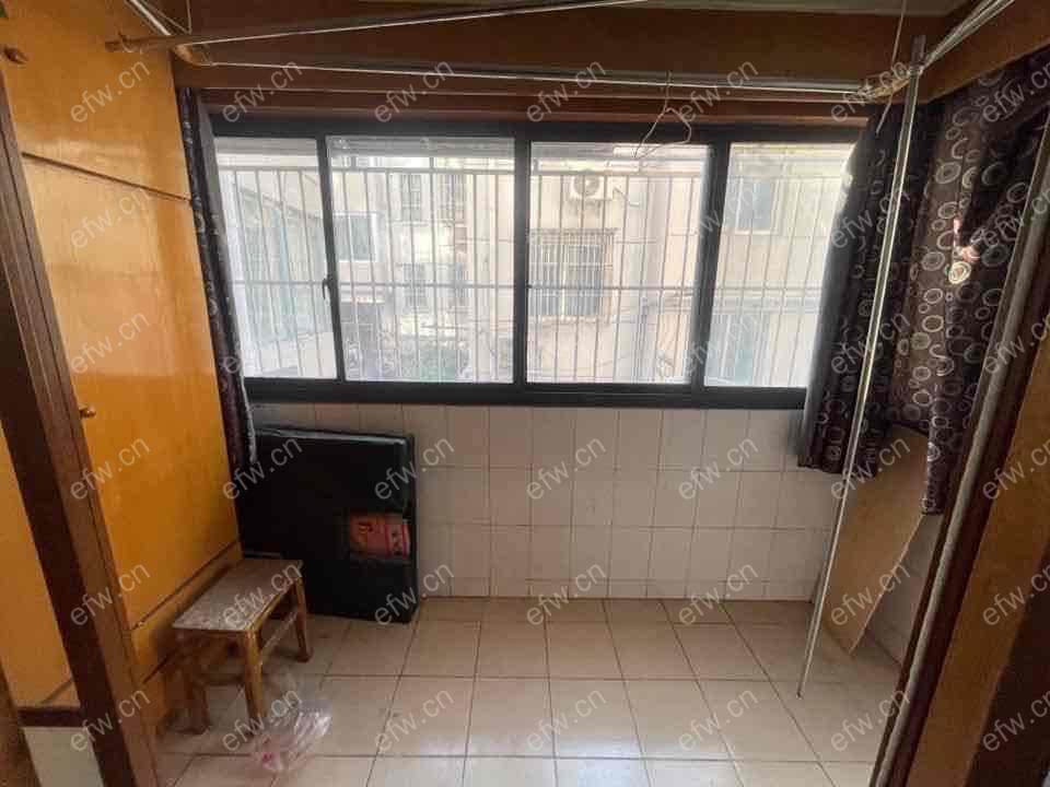 耕渎桥街精装2室  随时看房 拎包入住