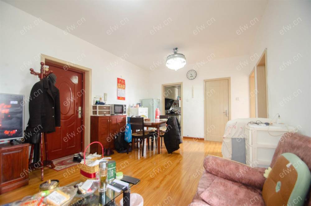 婚装全明东边户2房,瑞星家园(东区1-33) 格局工整合理