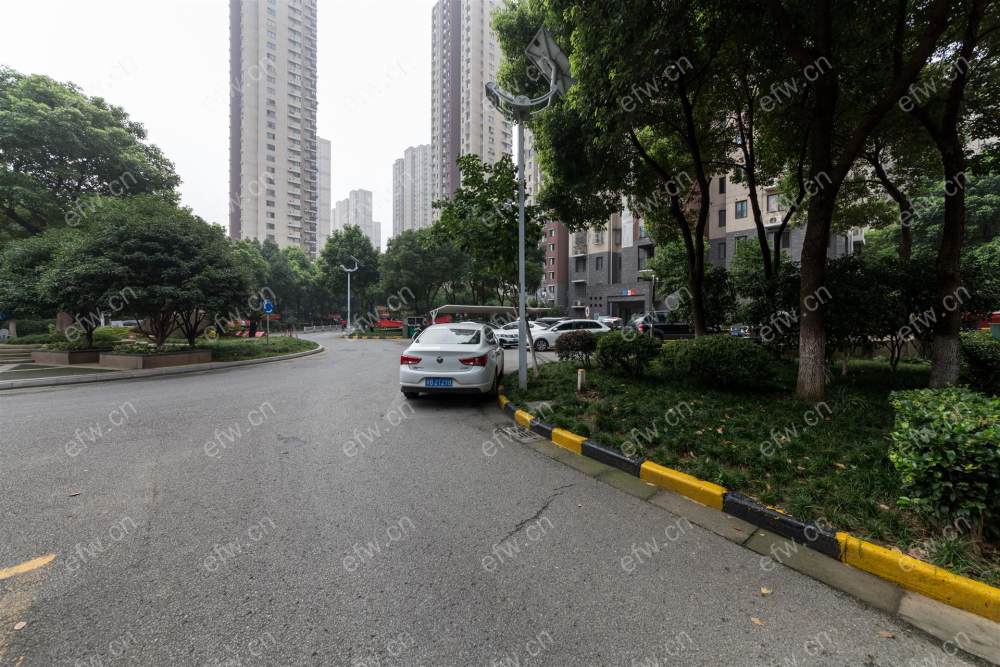 婚装全明东边户2房,惠景家园 格局工整合理