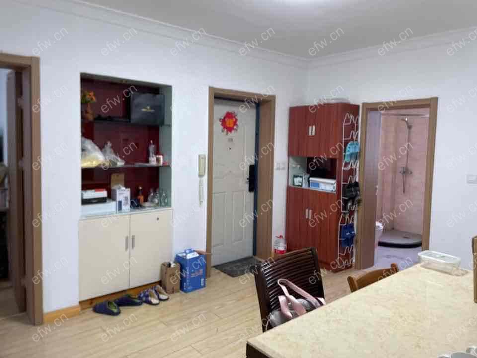 西园里 4室1厅出租