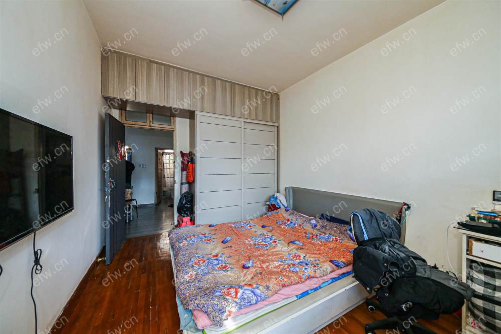 建华新村 2室1厅 楼层 户型全明 采光佳！！