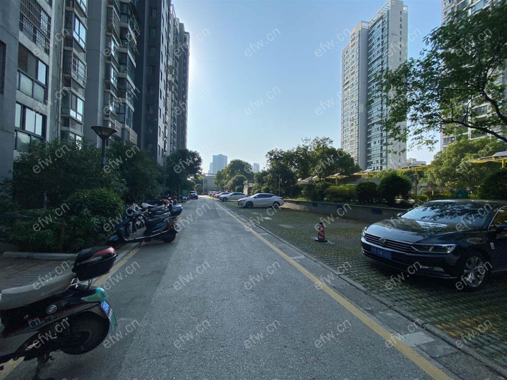 夏家边家园 两室两厅简装