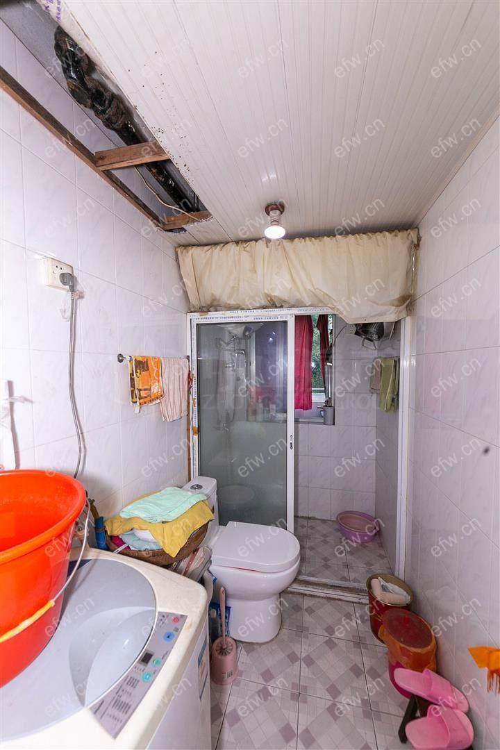 荷花里离梦想很近！实现舒适1房！体验奢华生活！新婚！