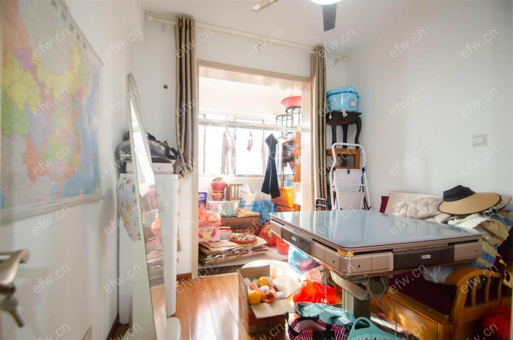 婚装全明东边户2房,瑞星家园(东区1-33) 格局工整合理