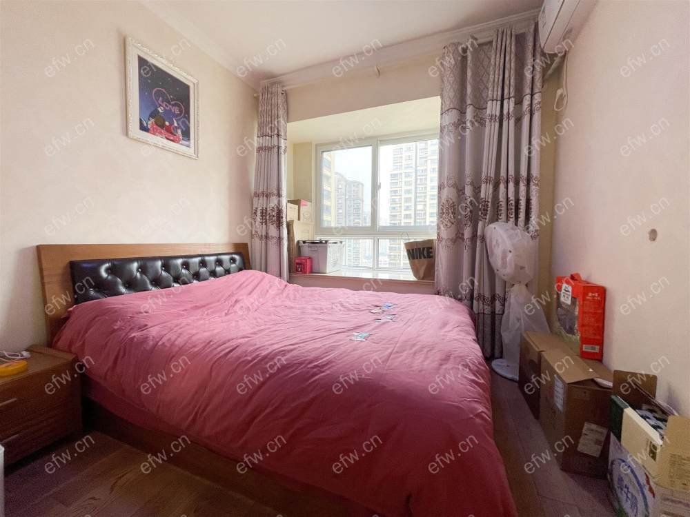 理想精装自住房，出售
