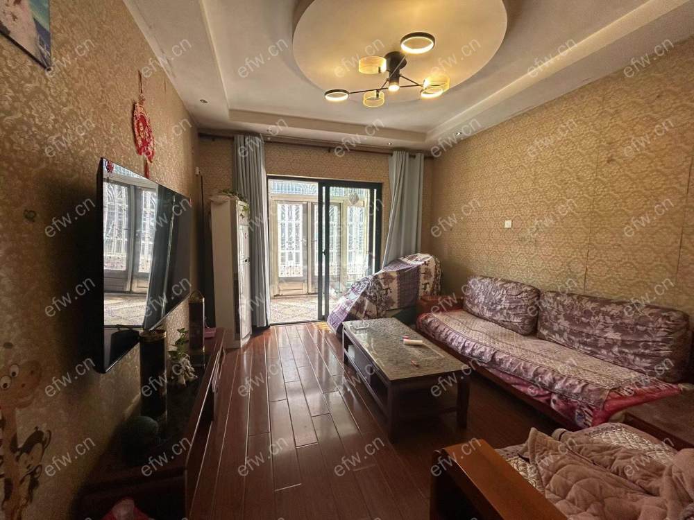 市北对面   精装两房