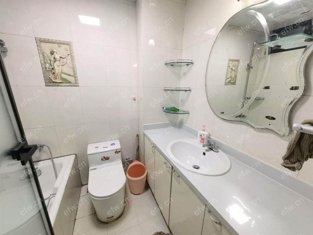 康桥丽景精装3室  随时看房 拎包入住
