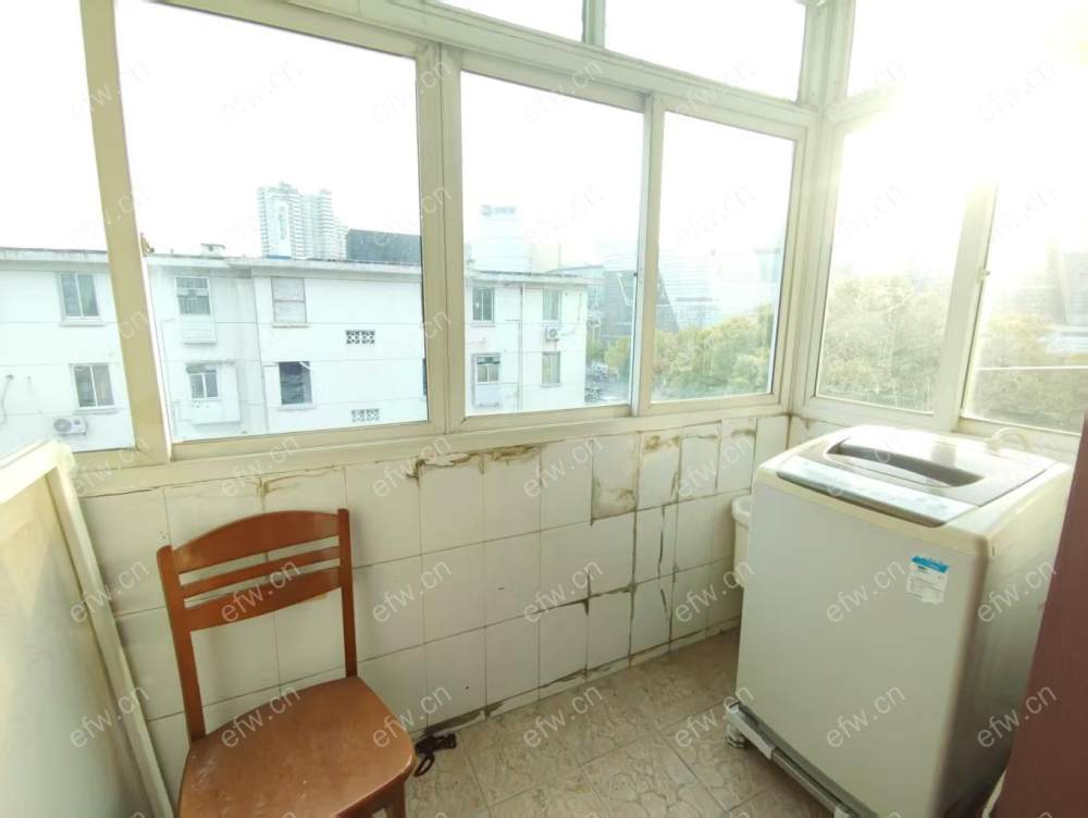 中桥二村精装2室  随时看房 拎包入住