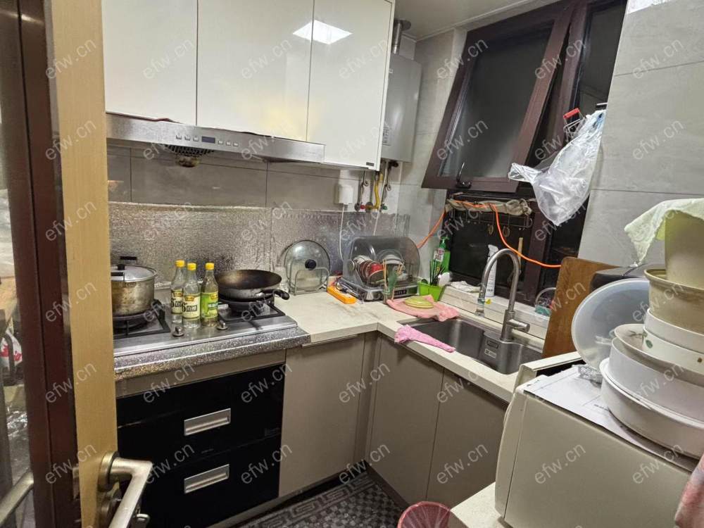 栖霞栖庭精装两室出租