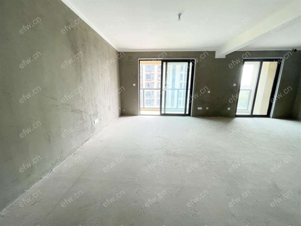 龙湖新出毛坯洋房好楼层
