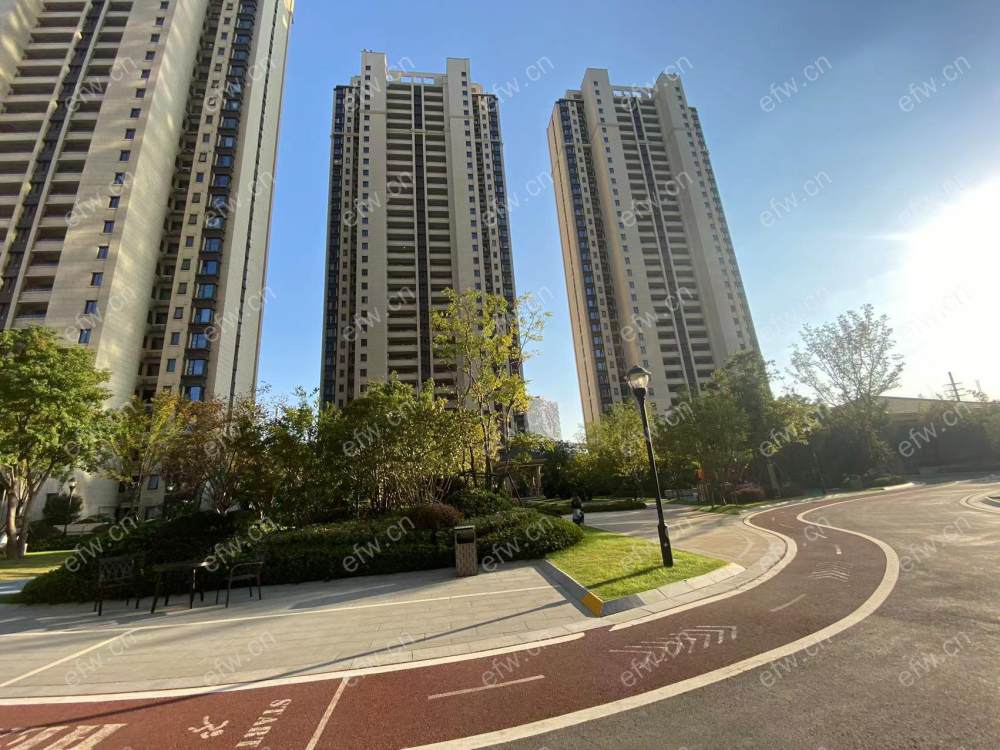 婚装全明东边户3房,华发首府 格局工整合理
